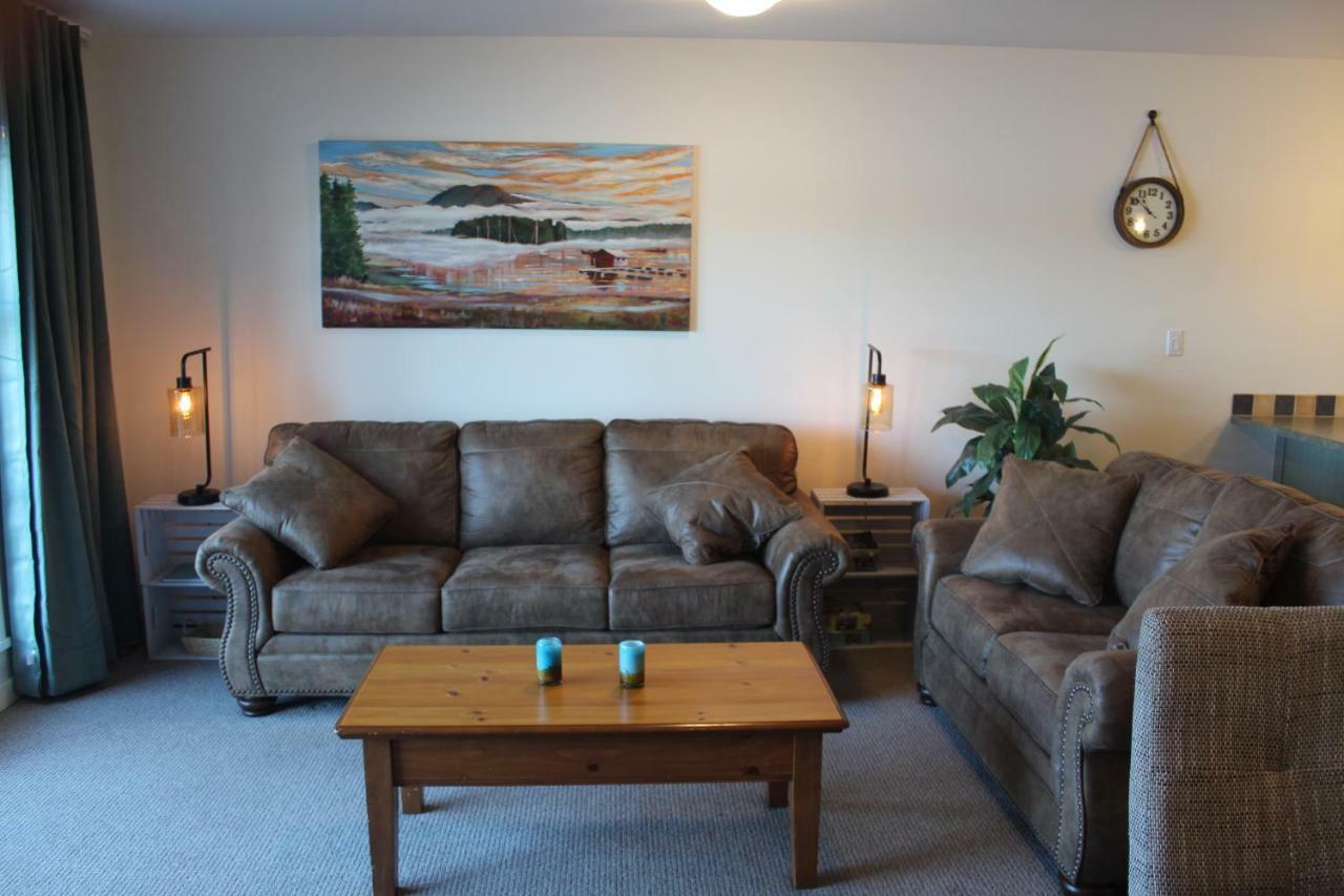 Siennas Harbour House Apartment Tofino Exterior foto