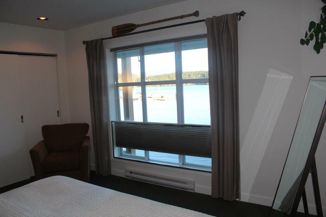 Siennas Harbour House Apartment Tofino Exterior foto