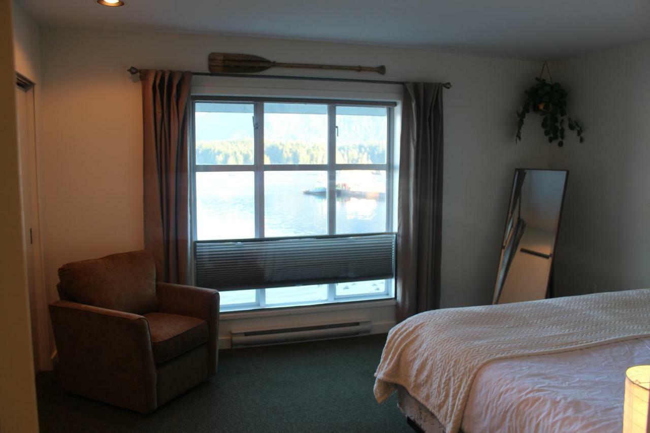 Siennas Harbour House Apartment Tofino Exterior foto